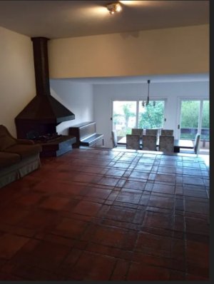 Casa comercial com 380m² no bairro Bela Vista em Porto Alegre para Alugar