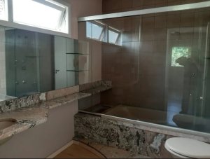 Casa comercial com 380m² no bairro Bela Vista em Porto Alegre para Alugar