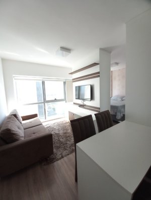 Apartamento com 39m², 1 dormitório no bairro Praia De Belas em Porto Alegre para Comprar