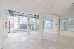 Loja com 89m² no bairro Independência em Porto Alegre para Alugar
