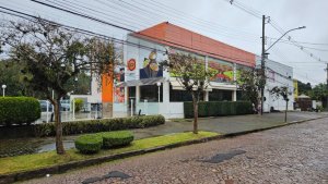 Loja com 550m² no bairro Tristeza em Porto Alegre para Alugar