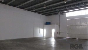 Galpão com 210m² no bairro Anchieta em Porto Alegre para Alugar
