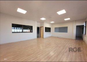 Galpão com 430m² no bairro Anchieta em Porto Alegre para Alugar