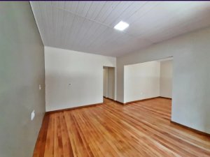 Casa comercial com 260m² no bairro Petrópolis em Porto Alegre para Alugar
