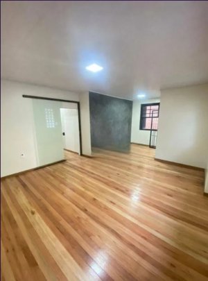 Casa comercial com 260m² no bairro Petrópolis em Porto Alegre para Alugar