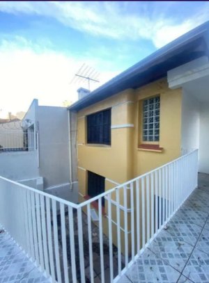 Casa comercial com 260m² no bairro Petrópolis em Porto Alegre para Alugar