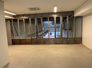 Loja com 350m² no bairro Petrópolis em Porto Alegre para Alugar