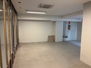 Loja com 350m² no bairro Petrópolis em Porto Alegre para Alugar