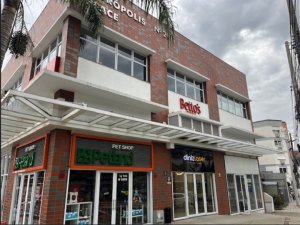 Loja com 350m² no bairro Petrópolis em Porto Alegre para Alugar