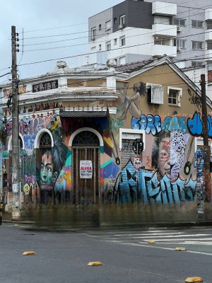 Casa comercial com 200m² no bairro Cidade Baixa em Porto Alegre para Alugar