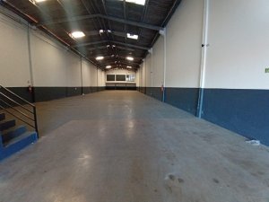 Galpão com 749m² no bairro Humaitá em Porto Alegre para Alugar