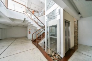 Loja com 781m² no bairro Bela Vista em Porto Alegre para Alugar