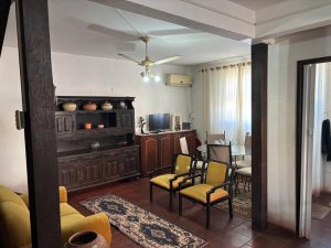 Casa com 360m², 5 dormitórios no bairro Chácara das Pedras em Porto Alegre para Alugar