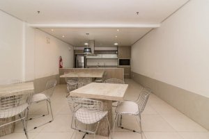 Salas/Conjuntos com 28m² no bairro Menino Deus em Porto Alegre para Alugar