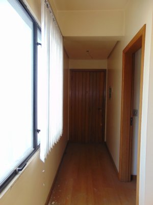 Salas/Conjuntos com 36m² no bairro Petrópolis em Porto Alegre para Alugar