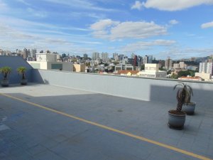 Salas/Conjuntos com 36m² no bairro Petrópolis em Porto Alegre para Alugar