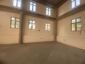 Prédio Comercial com 1.000m² no bairro Floresta em Porto Alegre para Alugar