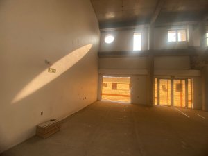 Prédio Comercial com 1.000m² no bairro Floresta em Porto Alegre para Alugar