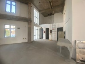 Prédio Comercial com 1.000m² no bairro Floresta em Porto Alegre para Alugar