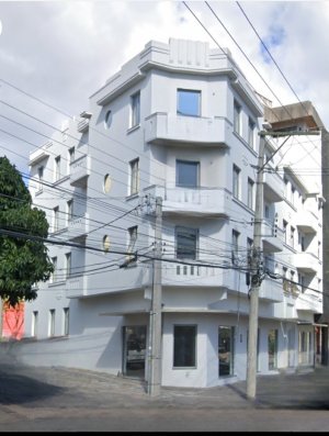 Prédio Comercial com 1.000m² no bairro Floresta em Porto Alegre para Alugar