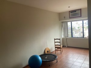 Salas/Conjuntos com 29m² no bairro Petrópolis em Porto Alegre para Alugar