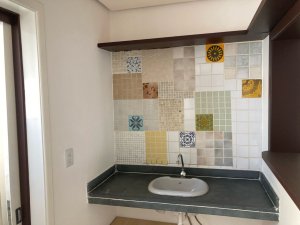 Salas/Conjuntos com 51m² no bairro Floresta em Porto Alegre para Alugar