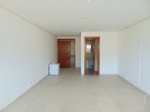 Salas/Conjuntos com 42m² no bairro Menino Deus em Porto Alegre para Alugar
