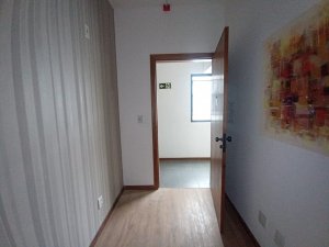 Salas/Conjuntos com 34m² no bairro Floresta em Porto Alegre para Alugar