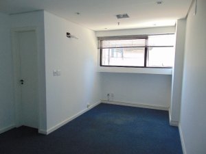 Conjunto/Sala com 58m² no bairro Atlântida Sul em Porto Alegre para Alugar