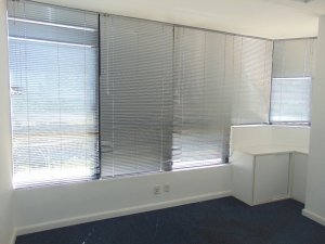 Salas/Conjuntos com 58m² no bairro Auxiliadora em Porto Alegre para Alugar