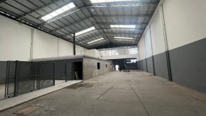 Galpão com 750m² no bairro São Geraldo em Porto Alegre para Alugar