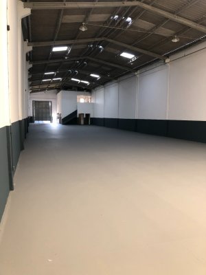 Galpão com 750m² no bairro Sarandi em Porto Alegre para Alugar