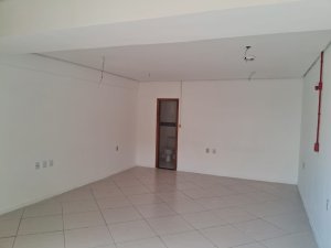 Loja com 45m² no bairro Petrópolis em Porto Alegre para Alugar