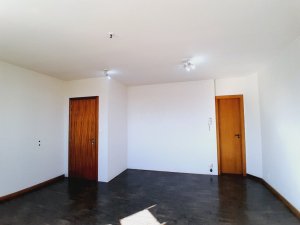 Salas/Conjuntos com 34m² no bairro Moinhos de Vento em Porto Alegre para Alugar