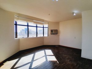 Salas/Conjuntos com 34m² no bairro Moinhos de Vento em Porto Alegre para Alugar