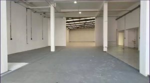 Galpão com 650m² no bairro São Geraldo em Porto Alegre para Alugar