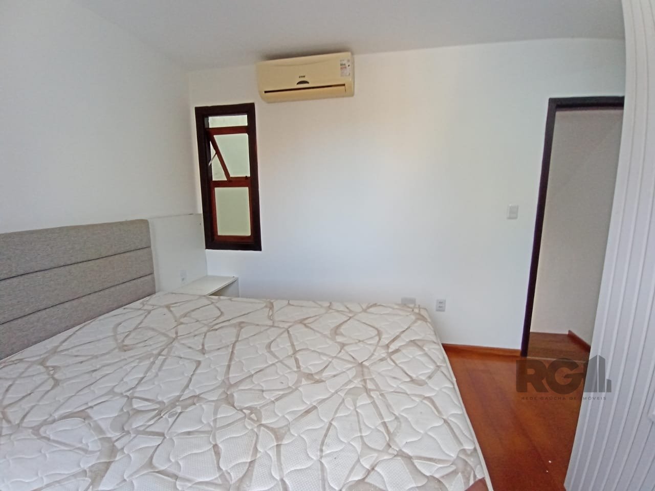 Casa de Condomínio à venda com 3 quartos, 197m² - Foto 15