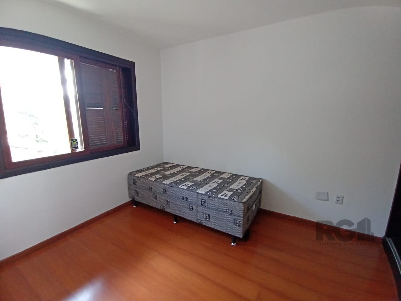 Casa de Condomínio à venda com 3 quartos, 197m² - Foto 23