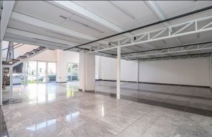 Loja com 250m² no bairro Mont Serrat em Porto Alegre para Alugar