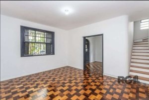 Casa comercial com 441m² no bairro Moinhos de Vento em Porto Alegre para Alugar