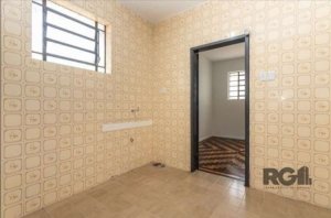 Casa comercial com 441m² no bairro Moinhos de Vento em Porto Alegre para Alugar