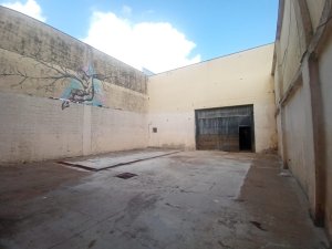 Depósito/Pavilhão com 463m² no bairro São Geraldo em Porto Alegre para Alugar