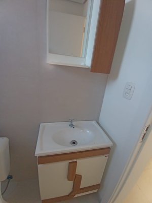 Apartamento com 75m², 2 dormitórios no bairro Petrópolis em Porto Alegre para Alugar