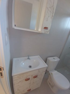 Apartamento com 75m², 2 dormitórios no bairro Petrópolis em Porto Alegre para Alugar