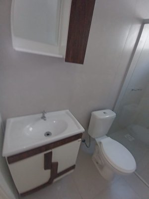 Apartamento com 65m², 2 dormitórios no bairro Petrópolis em Porto Alegre para Alugar
