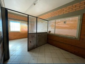 Galpão com 360m² no bairro Anchieta em Porto Alegre para Alugar