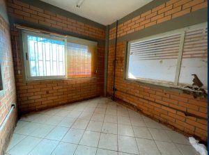 Galpão com 360m² no bairro Anchieta em Porto Alegre para Alugar