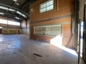 Galpão com 360m² no bairro Anchieta em Porto Alegre para Alugar