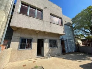 Galpão com 360m² no bairro Anchieta em Porto Alegre para Alugar