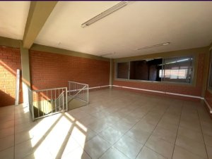 Galpão com 360m² no bairro Anchieta em Porto Alegre para Alugar